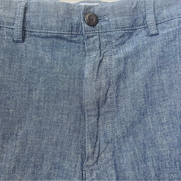 GAP Cotton Blue Essential Khaki 10" Shorts Size 36 - Picture 4 of 10